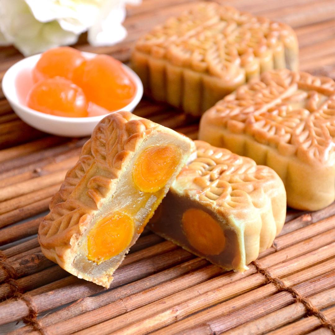 雙黃白蓮蓉月餅(180克x4)[禮盒裝] | 八珍醬園